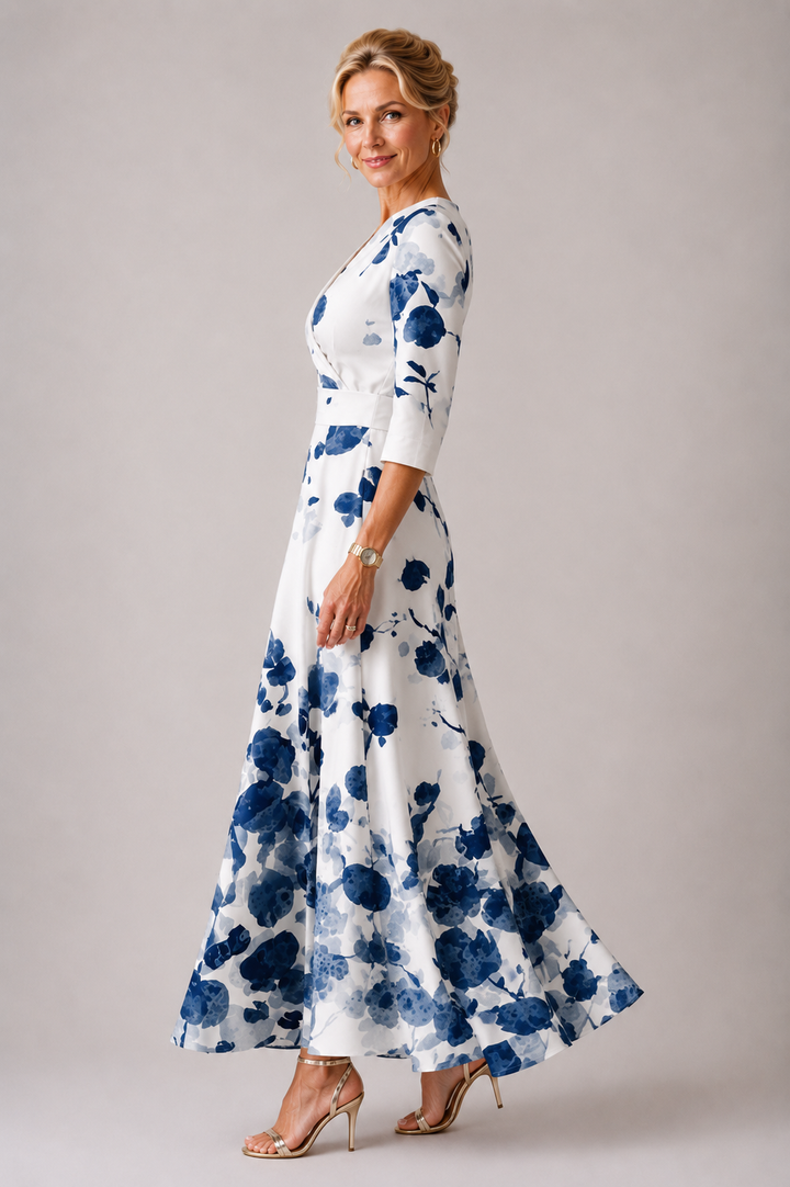 Alexis Chic Dress with Floral Print