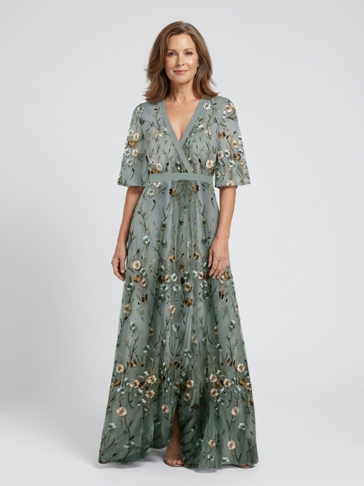 Hannah Floral V Neck Short Sleeve Maxi Dress