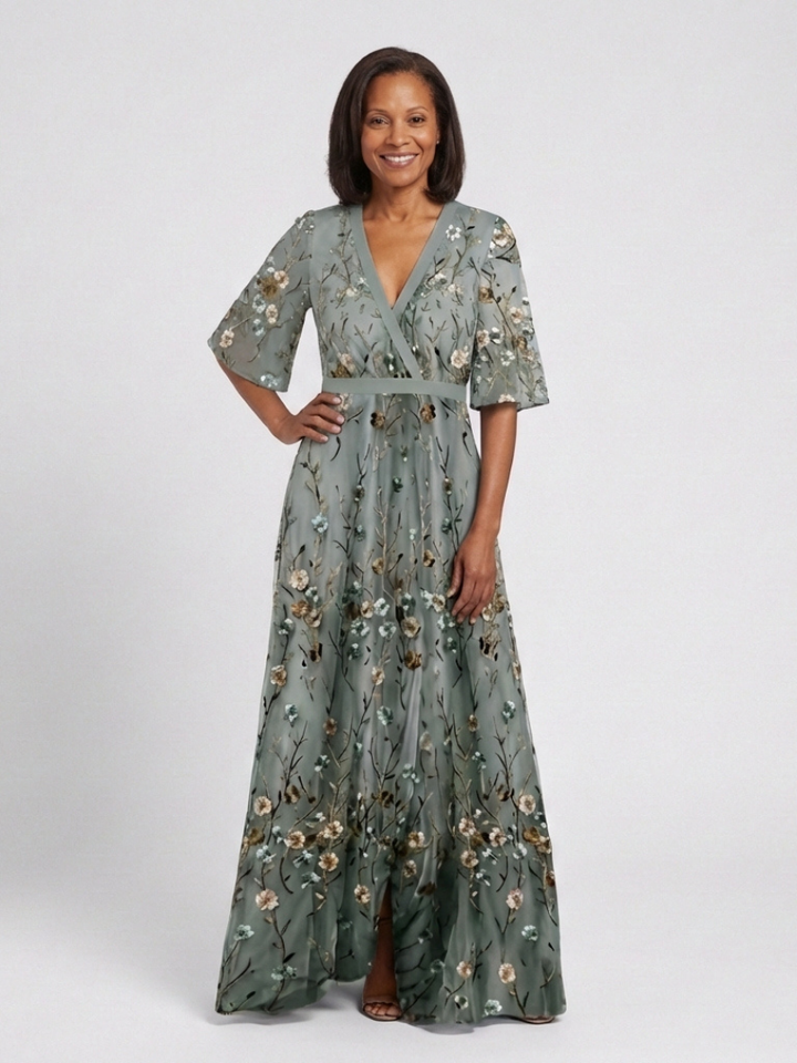 Hannah Floral V Neck Short Sleeve Maxi Dress